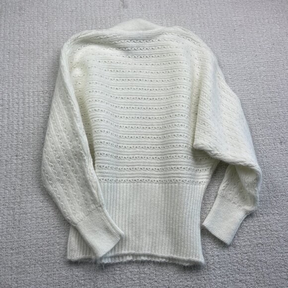 ZARA Women’s White Knit Sweater Size M NWT Bow Tie V-Neck Pullover Long Sleeve * - Picture 12 of 16